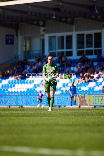 Torwart bereit Laura Dick (21;TSG Hoffenheim Frauen 1)