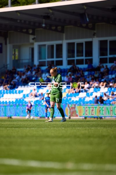 Torwartaktion Laura Dick (21;TSG Hoffenheim Frauen 1)
