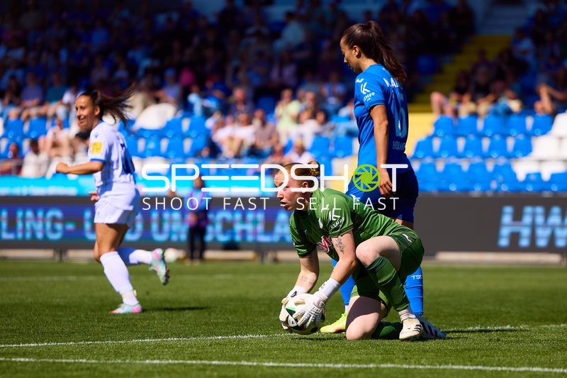 save Laura Dick (21;TSG Hoffenheim Frauen 1), Nelly Juckel (31;FC Carl Zeiss Jena Frauen)