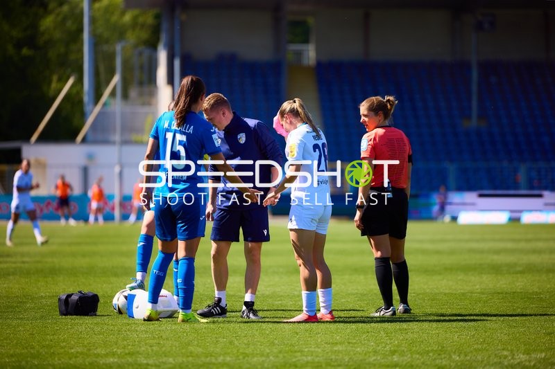 Schiedsrichterbesprechung , 