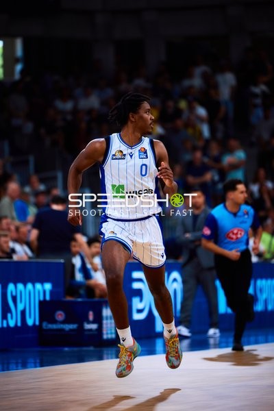 jump Malik Parsons (0;Frankfurt Skyliners)