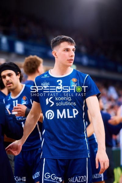 Spielerwechsel Andrew O’Brien (3;MLP Academics Heidelberg), Erol Ersek (11;MLP Academics Heidelberg)