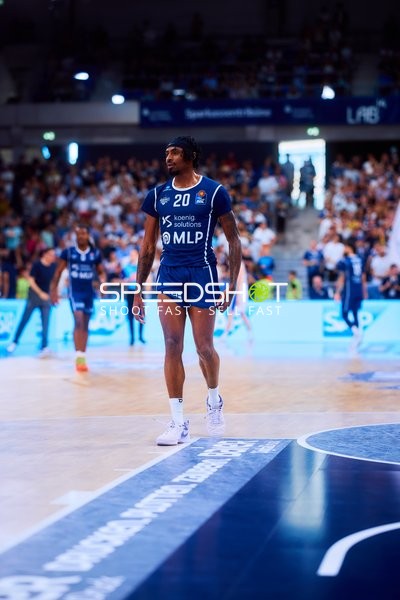 Spieler läuft Michael Weathers (20;MLP Academics Heidelberg)