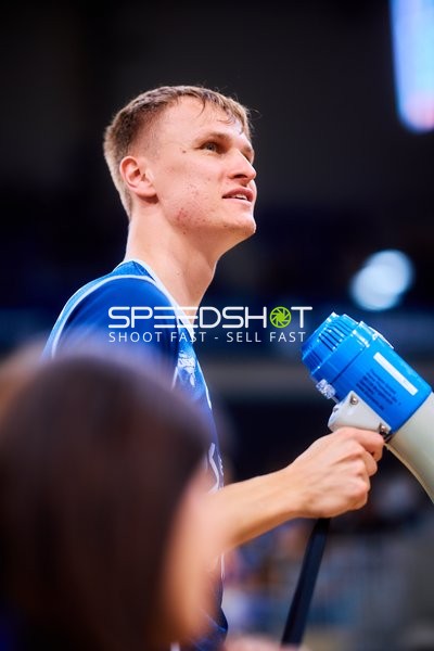 Ansage Niklas Würzner (2;MLP Academics Heidelberg)