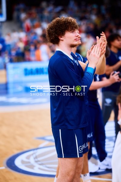 Applaus Evan Rietsch (7;MLP Academics Heidelberg)