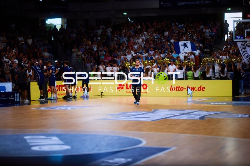 Timeout mit Kevin Gerwin (49;MLP Academics Heidelberg) Kevin Gerwin