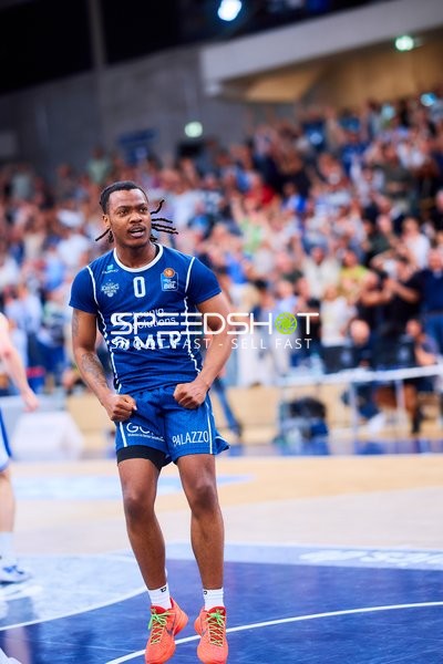 Spielerjubel DJ Horne (0;MLP Academics Heidelberg)