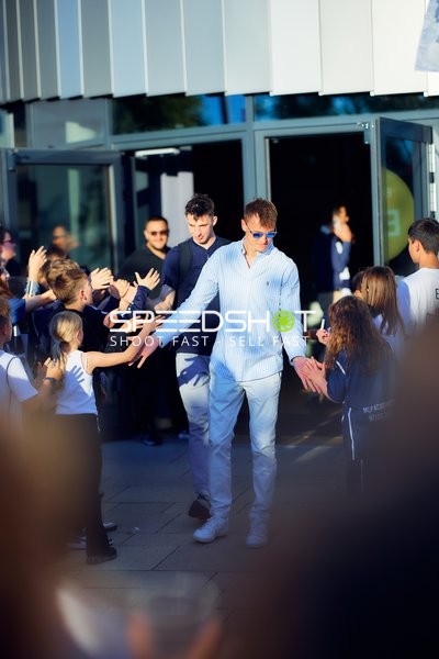 Begrüßung Andrew O’Brien (3;MLP Academics Heidelberg), Niklas Würzner (2;MLP Academics Heidelberg)