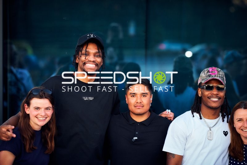 Gruppenfoto mit DJ Horne (0;MLP Academics Heidelberg) und Osun Osunniyi (12;MLP Academics Heidelberg)