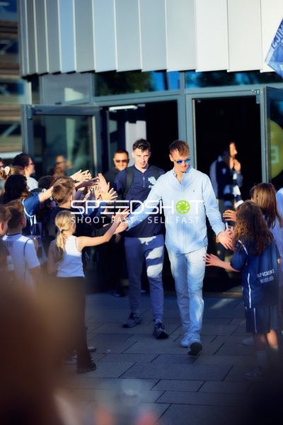 Begrüßung Andrew O’Brien (3;MLP Academics Heidelberg), Niklas Würzner (2;MLP Academics Heidelberg)