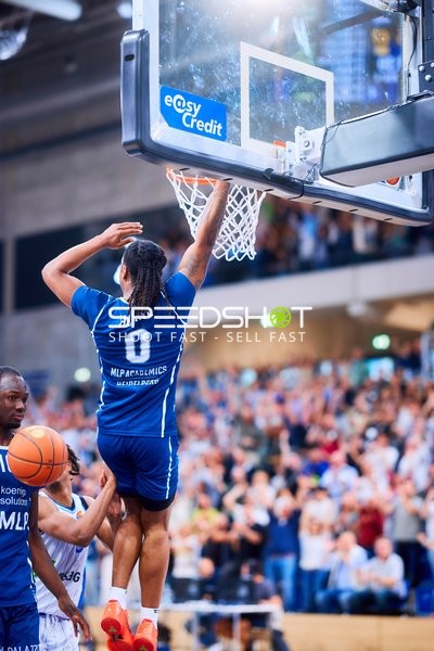 Dunk DJ Horne (0;MLP Academics Heidelberg) easyCredit BBL