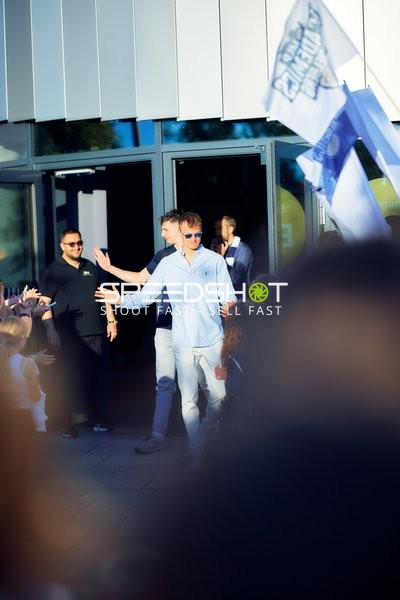 Begrüßung Andrew O’Brien (3;MLP Academics Heidelberg), Niklas Würzner (2;MLP Academics Heidelberg)