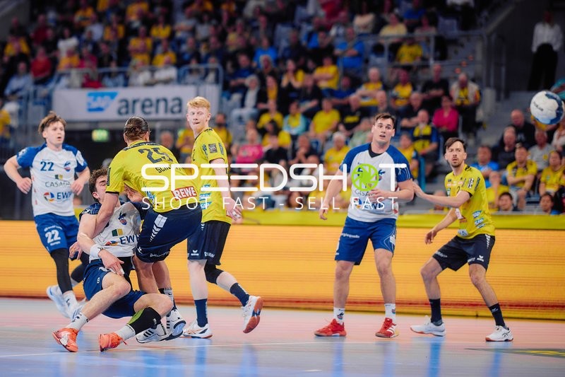 5, VfL Potsdam gegen Olle Forsell-Schefvert (25, Rhein Neckar Löwen)