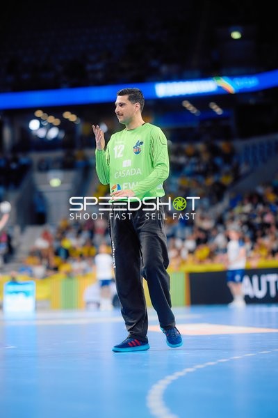 Torwart Martin Tomovski (12;VfL Potsdam) in Aktion Elias Kofler (10) Arnór Snaer Óskarsson (11)