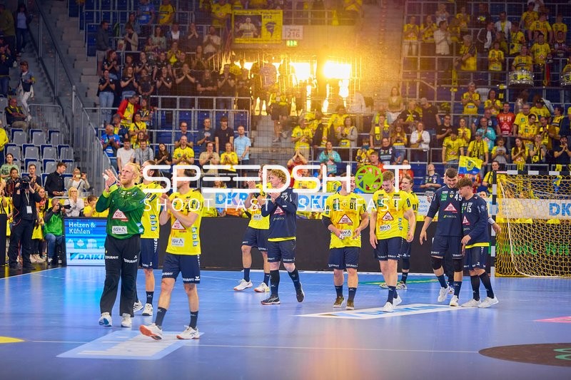 Spielende mit Patrick Groetzki (24;Rhein Neckar Löwen), Tim Nothdurft (8;Rhein Neckar Löwen), David Móré (15;Rhein Neckar Löwen)