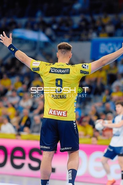 Torjubel Steven Plucnar Jacobsen (9;Rhein Neckar Löwen)