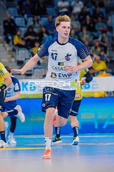 Laufaktion Dustin Kraus (47;VfL Potsdam), Steven Plucnar Jacobsen (9;Rhein Neckar Löwen), Olle Forsell-Schefvert (25;Rhein Neckar Löwen)