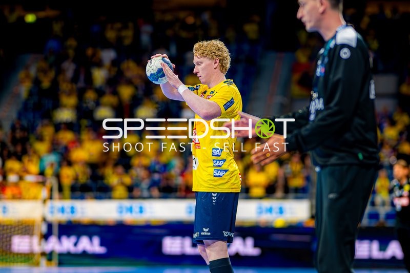 Ballkontrolle Gustav Davidsson (22;Rhein Neckar Löwen)