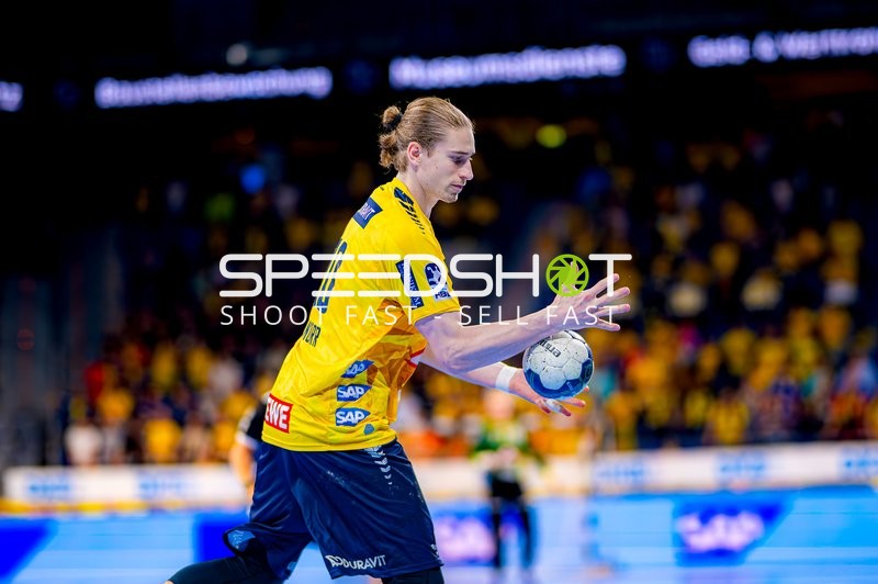 Ballkontrolle Juri Knorr (10;Rhein Neckar Löwen)