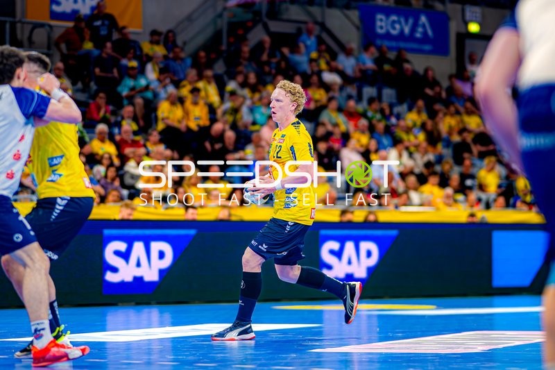 Ballführung Gustav Davidsson (22;Rhein Neckar Löwen)