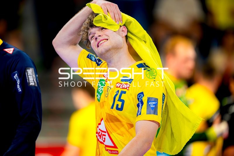 Pause für David Móré (15;Rhein Neckar Löwen) in Halbzeit