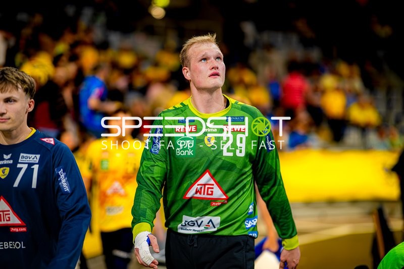 Torwartpräsentation David Späth (29;Rhein Neckar Löwen), Lennart Karrenbauer (71;Rhein Neckar Löwen)