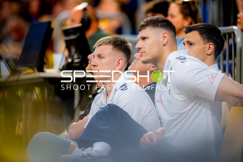 Pause mit Dragan Jerkovic (98;Rhein Neckar Löwen), Ivan Martinović (5;Rhein Neckar Löwen), Sebastian Heymann (13;Rhein Neckar Löwen)