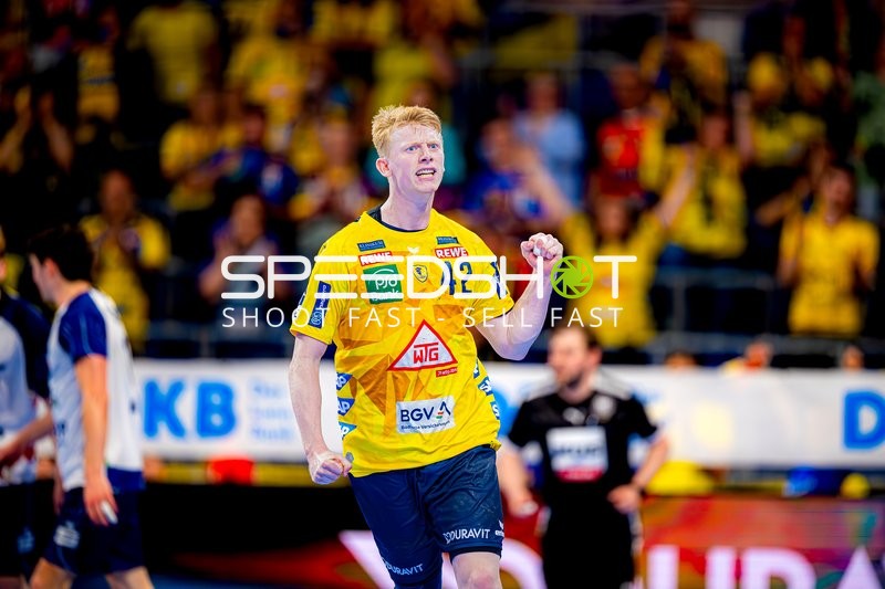 Torjubel Jon Lindenchrone Andersen (42;Rhein Neckar Löwen)