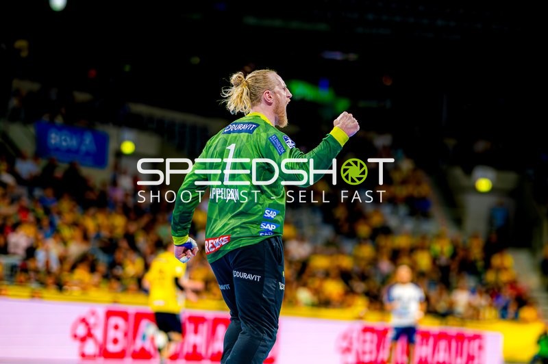 Torwartjubel Mikael Appelgren (1;Rhein Neckar Löwen)