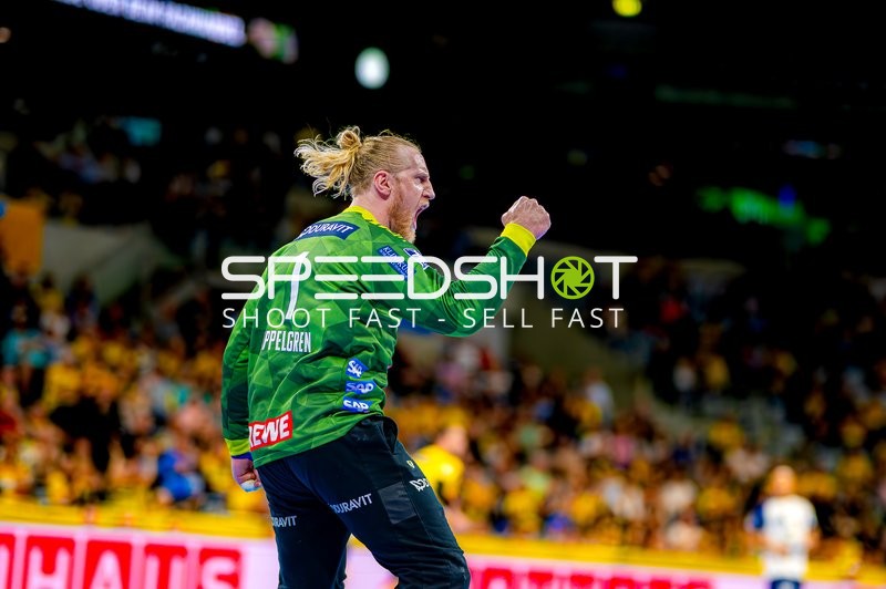 Torwartjubel Mikael Appelgren (1;Rhein Neckar Löwen)