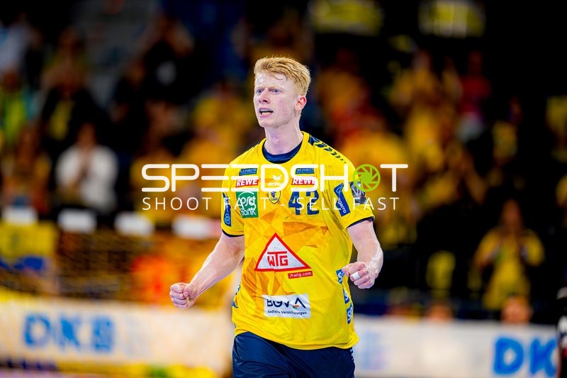 Torjubel Jon Lindenchrone Andersen (42;Rhein Neckar Löwen)