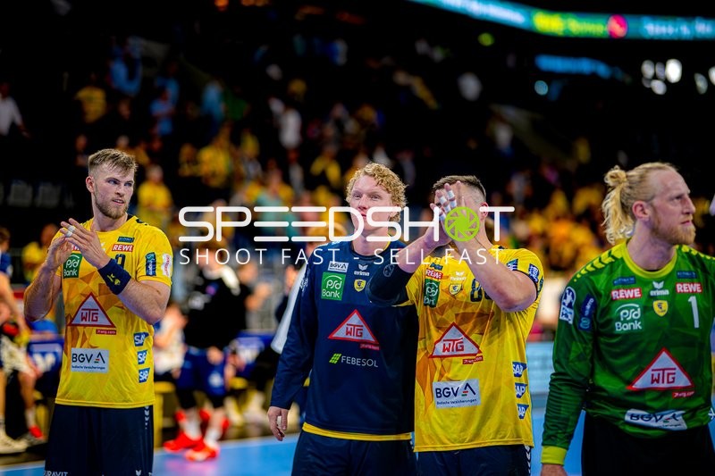 Applaus Gustav Davidsson (22;Rhein Neckar Löwen), Steven Plucnar Jacobsen (9;Rhein Neckar Löwen), Mikael Appelgren (1;Rhein Neckar Löwen)