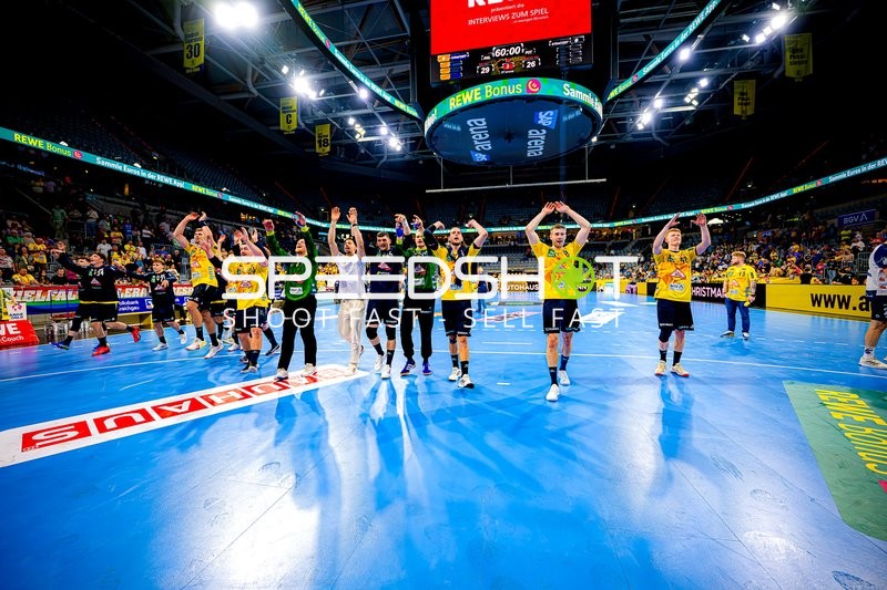 Rhein Neckar Löwen jubeln