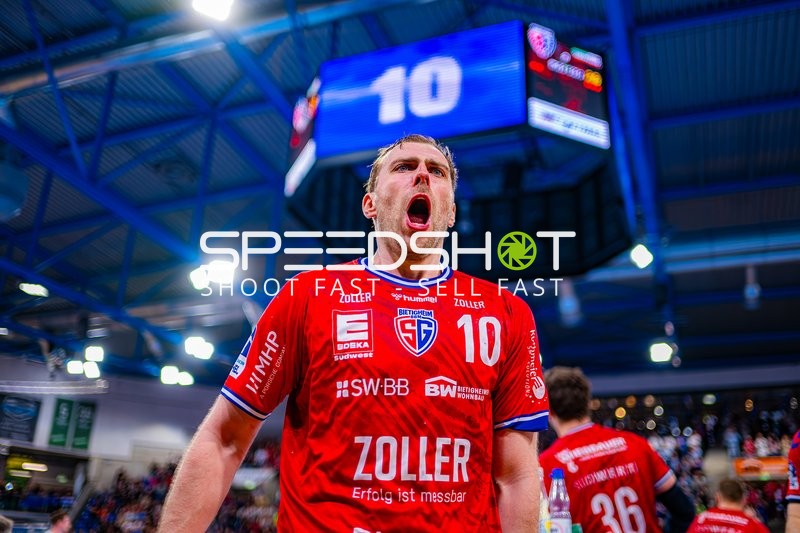 Torjubel Tom Wolf (10;SG BBM Bietigheim)