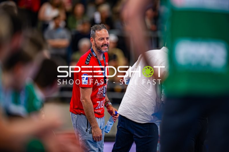 Coaching Ryota Tanimura (98;SG BBM Bietigheim)