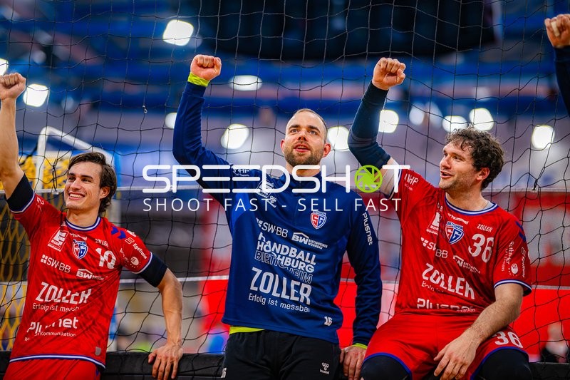 Feier Gonzalo Perez Arce (19;SG BBM Bietigheim), Fredrik Genz (16;SG BBM Bietigheim), Jonathan Fischer (36;SG BBM Bietigheim)