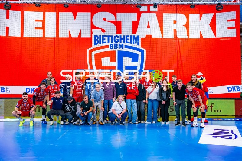 Teamfoto SG BBM Bietigheim Spieler