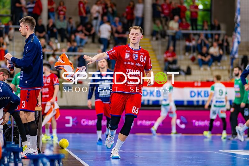 Aufwärmen Nikola Vlahovic (3;SG BBM Bietigheim), Maximilian Hejny (64;SG BBM Bietigheim)