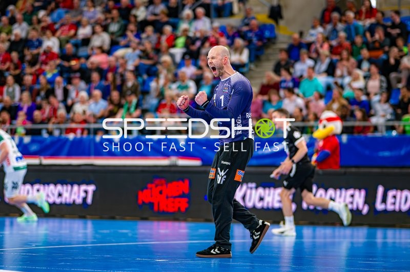 Torwartjubel Bart Ravensbergen (1;Frisch Auf Göppingen)