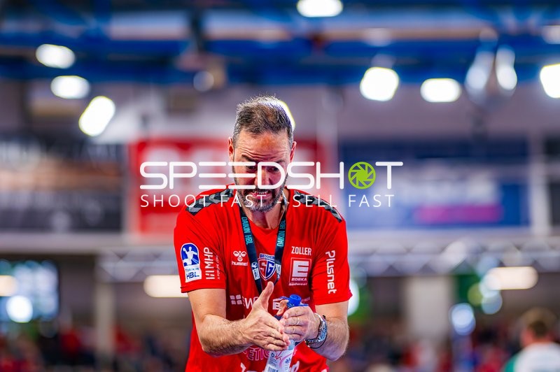 Traineranweisung Ryota Tanimura (98;SG BBM Bietigheim)