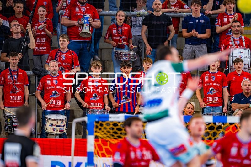 Fans und Trommler in EgeTrans Arena