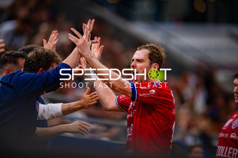 Torjubel Tom Wolf (10;SG BBM Bietigheim)