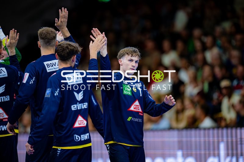 High Five Robert Timmermeister (7;Rhein Neckar Löwen), Ivan Martinović (5;Rhein Neckar Löwen), Arnór Snaer Óskarsson (11;Rhein Neckar Löwen)