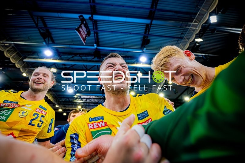 Feier Olle Forsell-Schefvert (25;Rhein Neckar Löwen), Jannik Kohlbacher (80;Rhein Neckar Löwen), Niklas Michalski (26;Rhein Neckar Löwen)