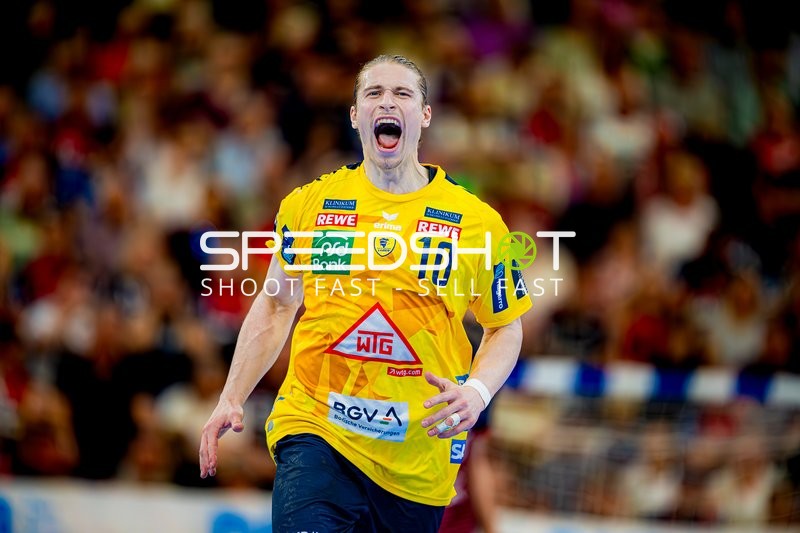 Torjubel Juri Knorr (10;Rhein Neckar Löwen)