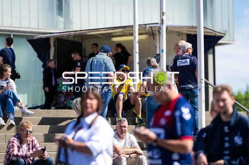 Warmup vor Handball-Bundesliga-Spiel
