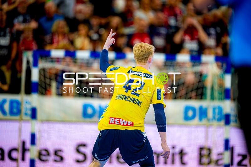 Torjubel Jon Lindenchrone Andersen (42;Rhein Neckar Löwen)