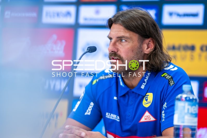 Pressekonferenz Dragan Jerkovic (98;Rhein Neckar Löwen)