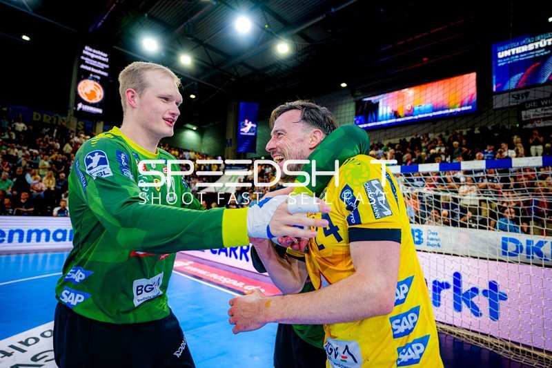 Jubel von David Späth (29;Rhein Neckar Löwen), Patrick Groetzki (24;Rhein Neckar Löwen)