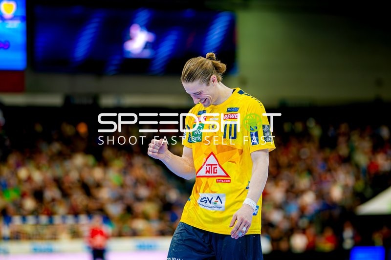 Torjubel Juri Knorr (10;Rhein Neckar Löwen)
